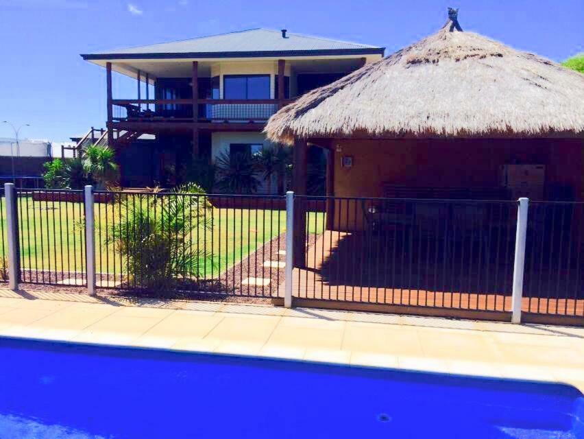 הוילה Coastal Paradise ג'וריאן מראה חיצוני תמונה